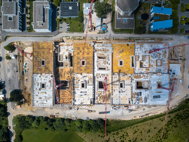Luftaufnahme der Baustelle Helios Klinik in Wiesbaden Dotzheim
